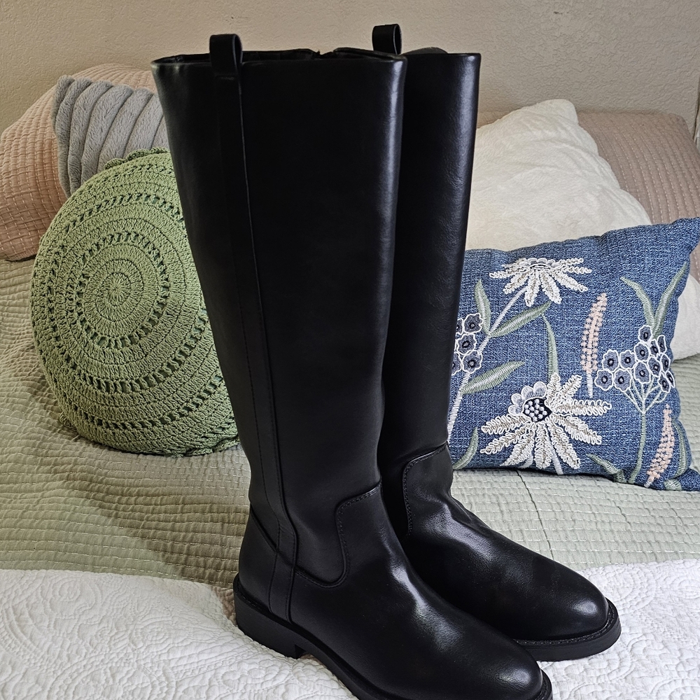 Womens Dolce Vita Black Pennie Boot Size 8 WC